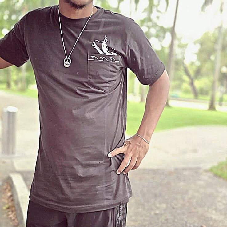 Duck Dive pocketed tee