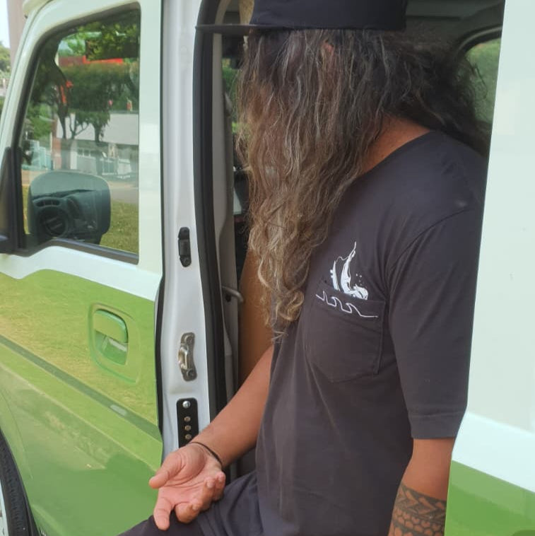 Duck Dive pocketed tee